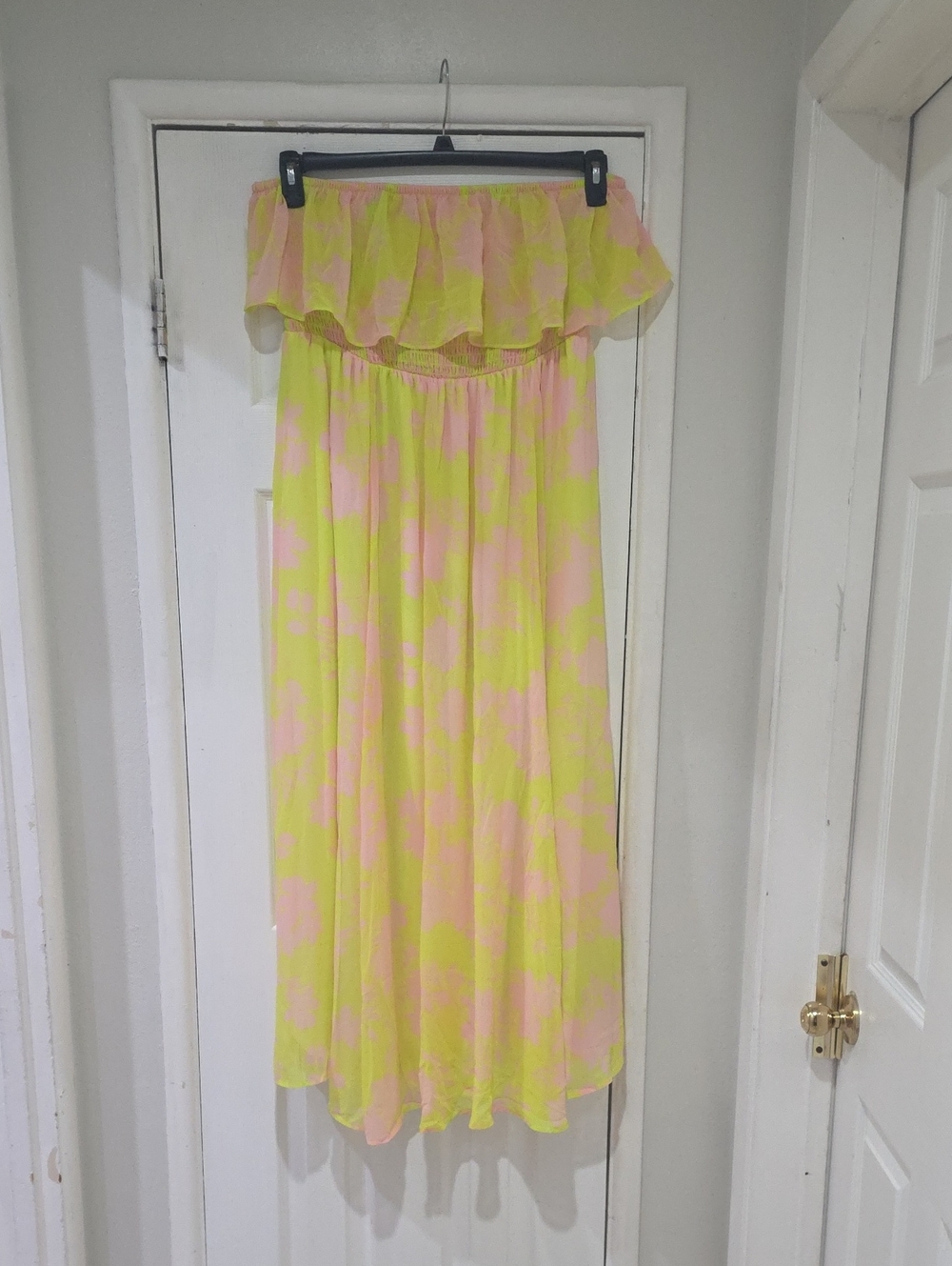 torrid Neon Yellow & Pale Pink Floral Off-Shoulder Maxi Skirt